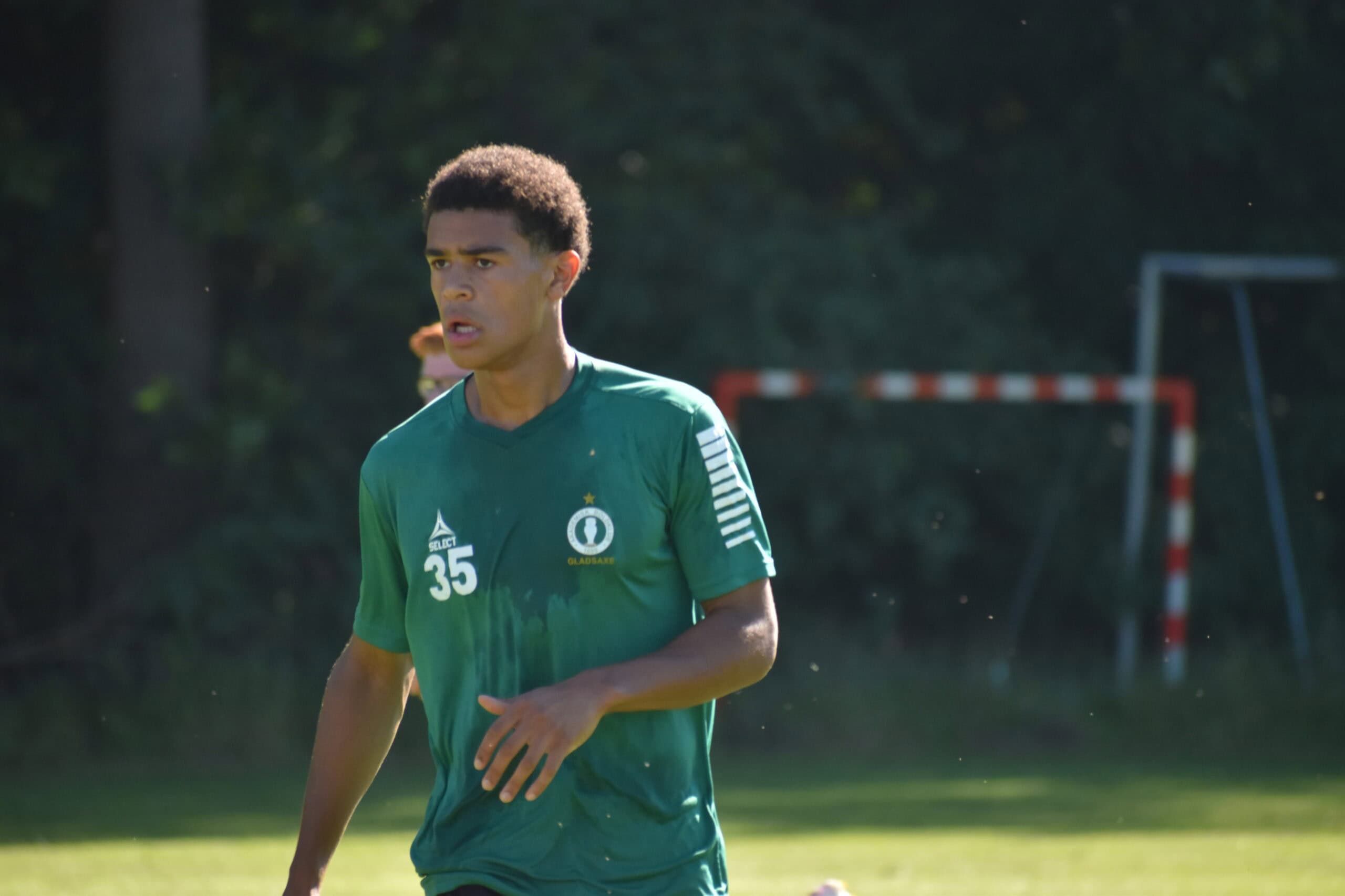 AB Gladsaxe skriver kontrakt med Pachanga Kristensen