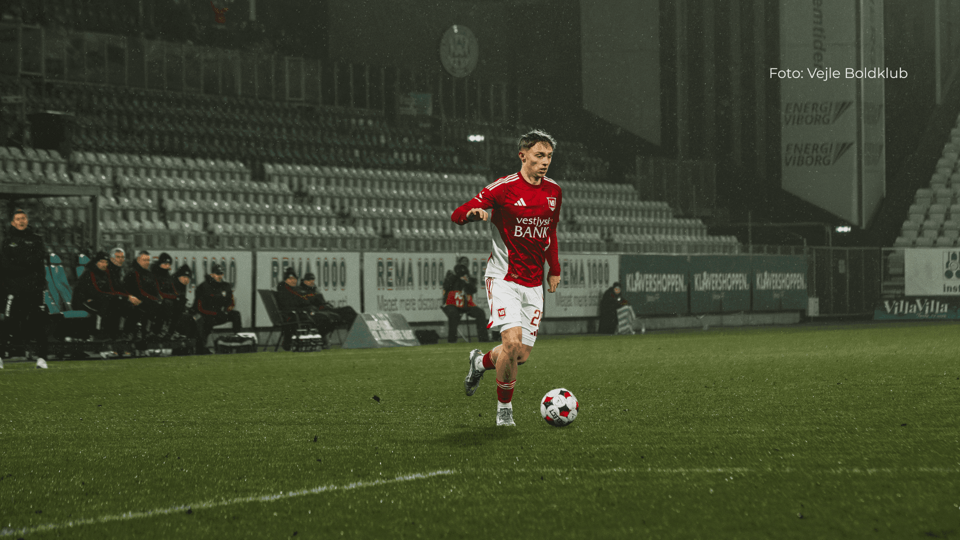 Akademisk Boldklub A/S byder midtbanespiller Tobias Lykkebak velkommen frem til juni 2028