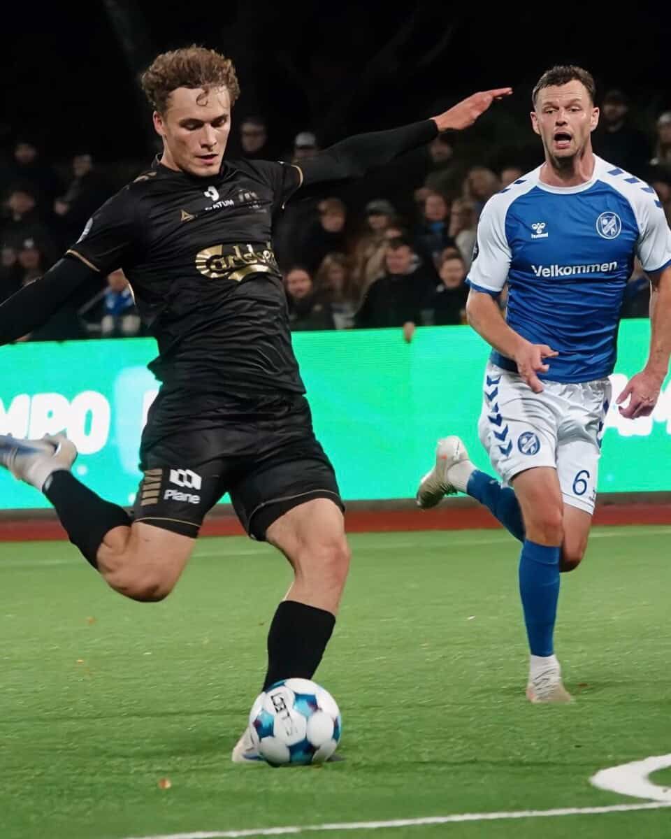 Sejrsrækken er sat på pause – men AB ligger stadig i spidsen