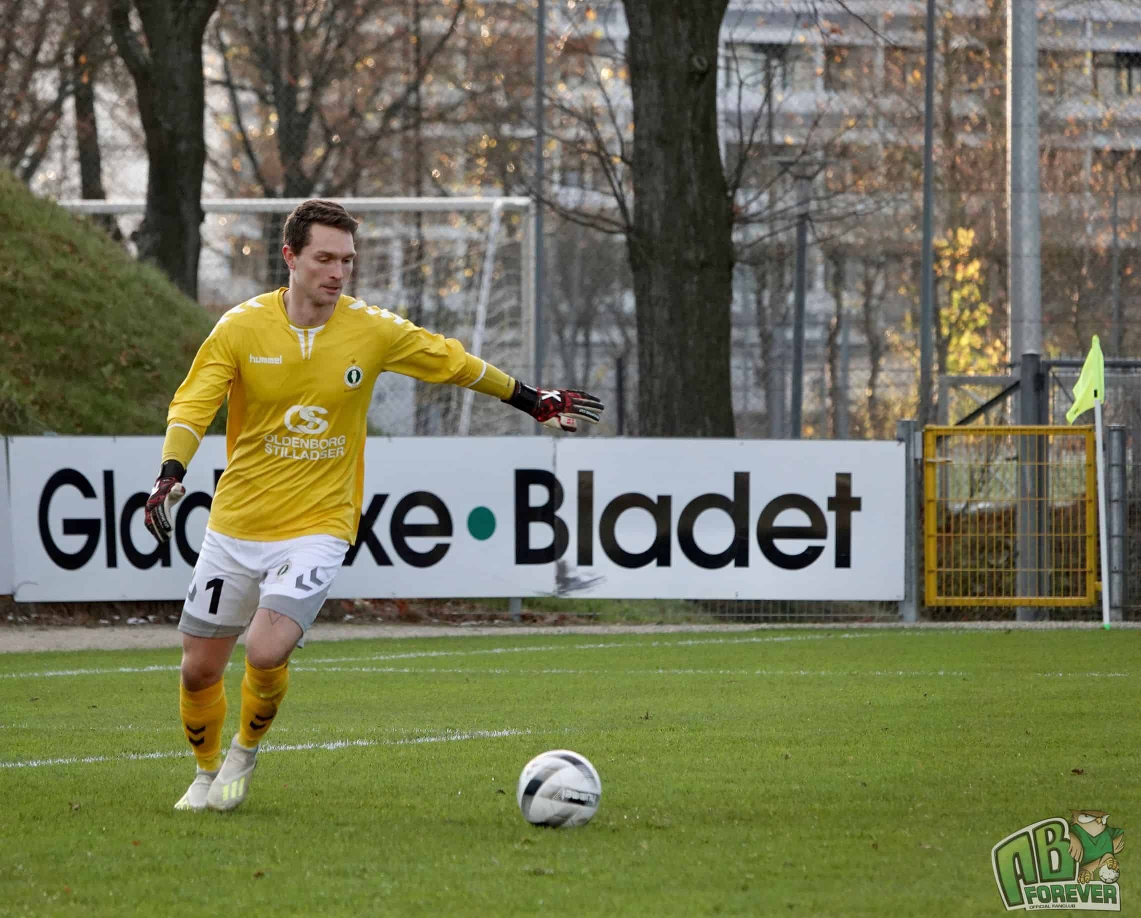 Tobias Brogaard leaves AB