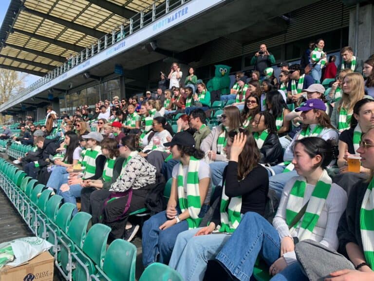 DIS Copenhagen på Gladsaxe Stadion